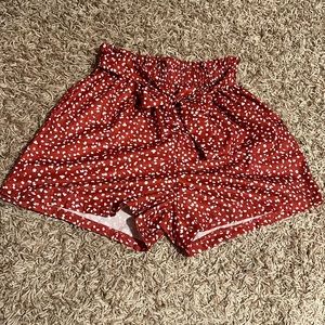 Women’s dressy shorts. In amazing condition.
